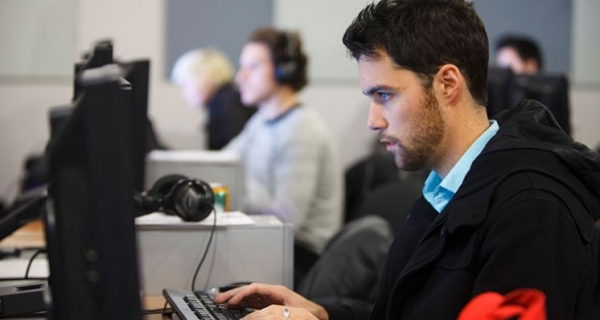 University theme for education website